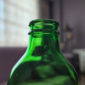 Paslı Kapakla Gelen Mineralli Su Sürprizi