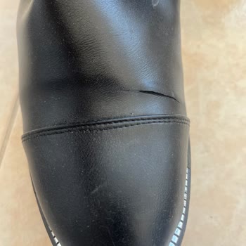 Derimod Botta Erken Yırtılma Ve Garanti Süresi Sorunu