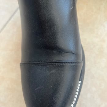 Derimod Botta Erken Yırtılma Ve Garanti Süresi Sorunu