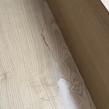 İstikbal'den Aldığım Koltukta Defolu Kumaş Ve Çatlak Sorunu