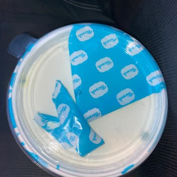 Yoğurt Kapakları Açılmadan Küfleniyor