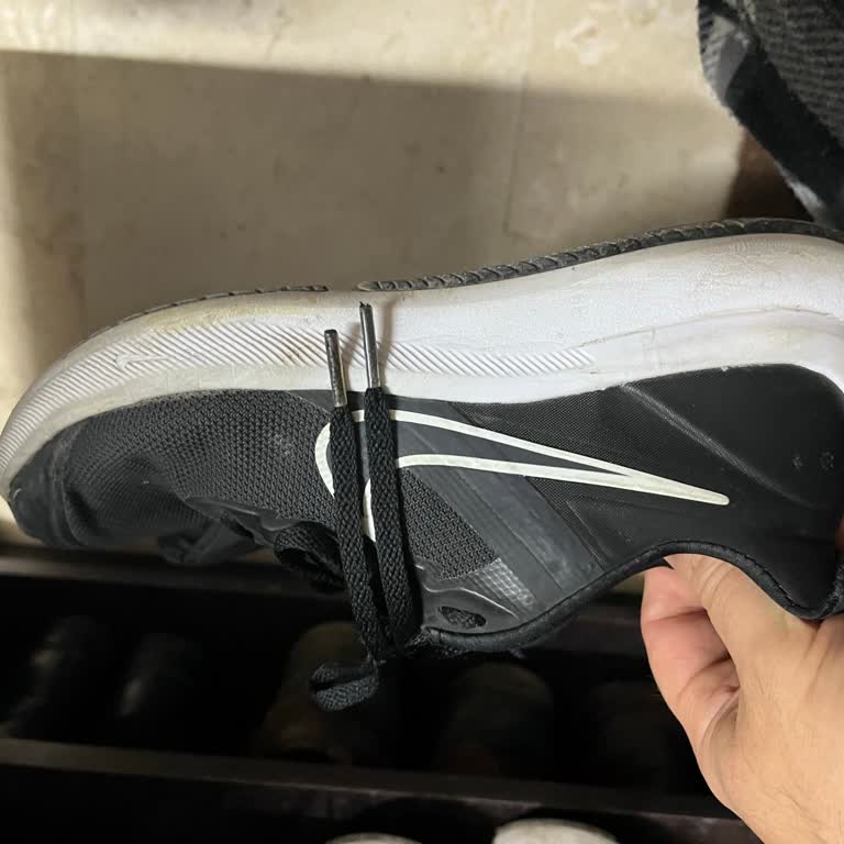Nike Ayakkabıda Rahatsız Edici Ses Sorunu