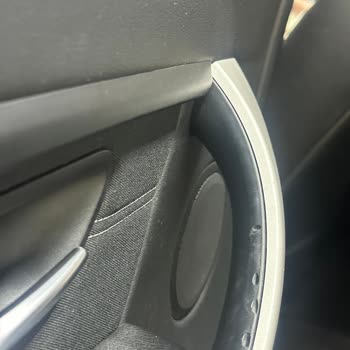 BMW 320i Kapı Kollarında Erime Sorunu