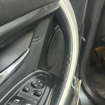 BMW 320i Kapı Kollarında Erime Sorunu