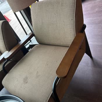 Kahve Dünyası Üsküdar Nevçarşı Şubesinde Hijyen Sorunu