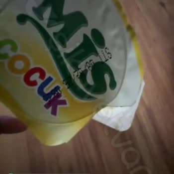 Şok Marketten Aldığım Mis Markalı Meyveli Yoğurt!