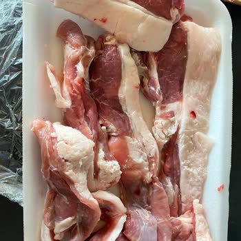 Kalitesiz Et Ürünleri Ve Yanıltıcı Sunum