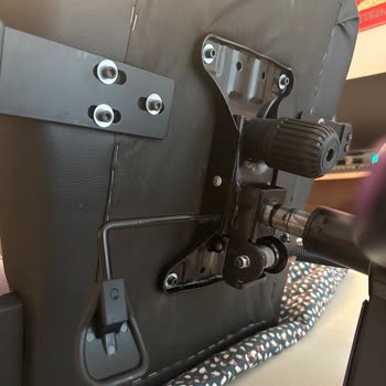 Zio Gaming Venom Koltuğunda Amortisör Ve Mekanizma Sorunları