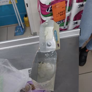 A101'den Aldığım Süt Sağlığımızı Tehdit Ediyor