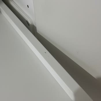 Hasarlı Gardırop Ve Ulaşılamayan Müşteri Hizmetleri