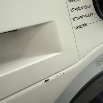 Yeni Alınan Çamaşır Makinesinde Boya Problemi