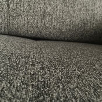 Kalitesiz Mobilya Ve Rahatsız Yatak Deneyimi