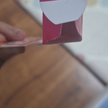 Boş Kutuda Kalan Tint Hayal Kırıklığı