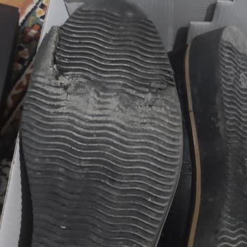 Ayakkabı Tamiratında Yetersiz Hizmet Ve Kaba Davranış