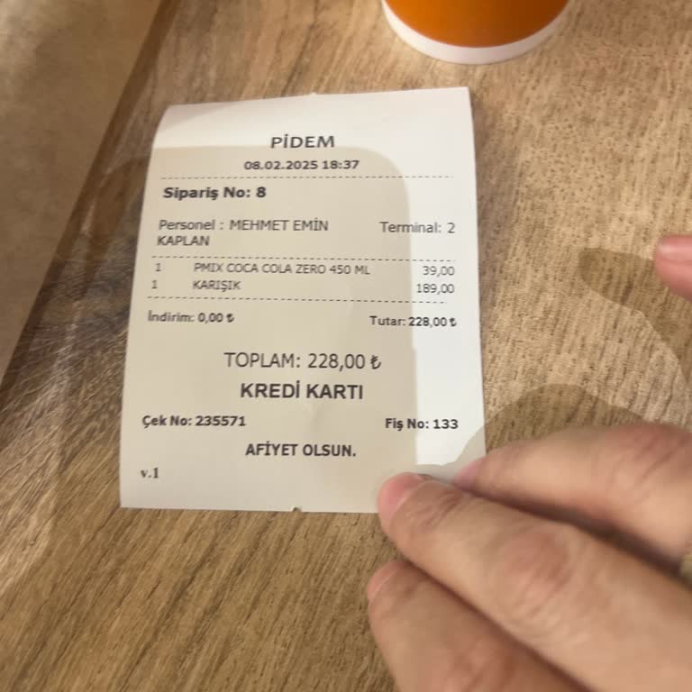 Ümraniye Canpark AVM'de İlgisiz Hizmet