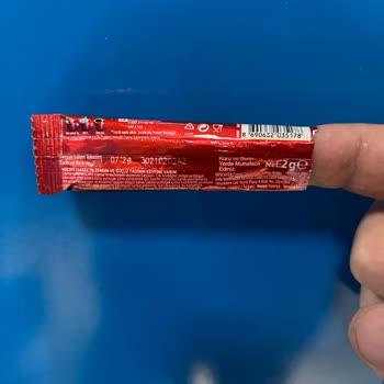 Nescafe Paketinde Siyah Toz Şoku