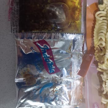 Körili Noodle Paketleme Sorunu