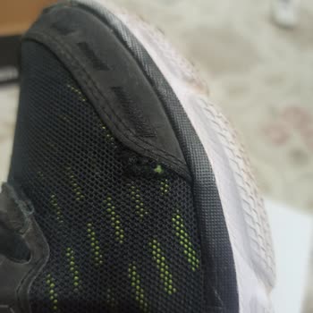 Under Armour Ayakkabının Erken Deformasyonu Ve Garanti Sorunu