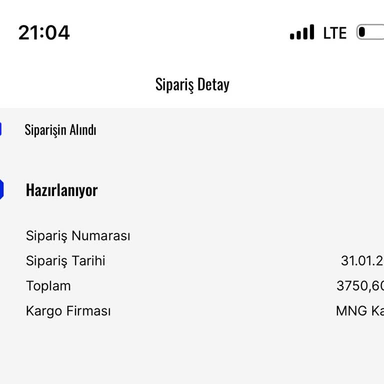 Sneaks Up Geciken Siparişler ve Yanıltıcı Müşteri Hizmetleri