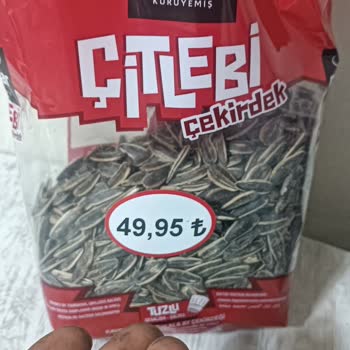 Çekirdek Paketinden Çıkan Sürpriz: Salyangoz!