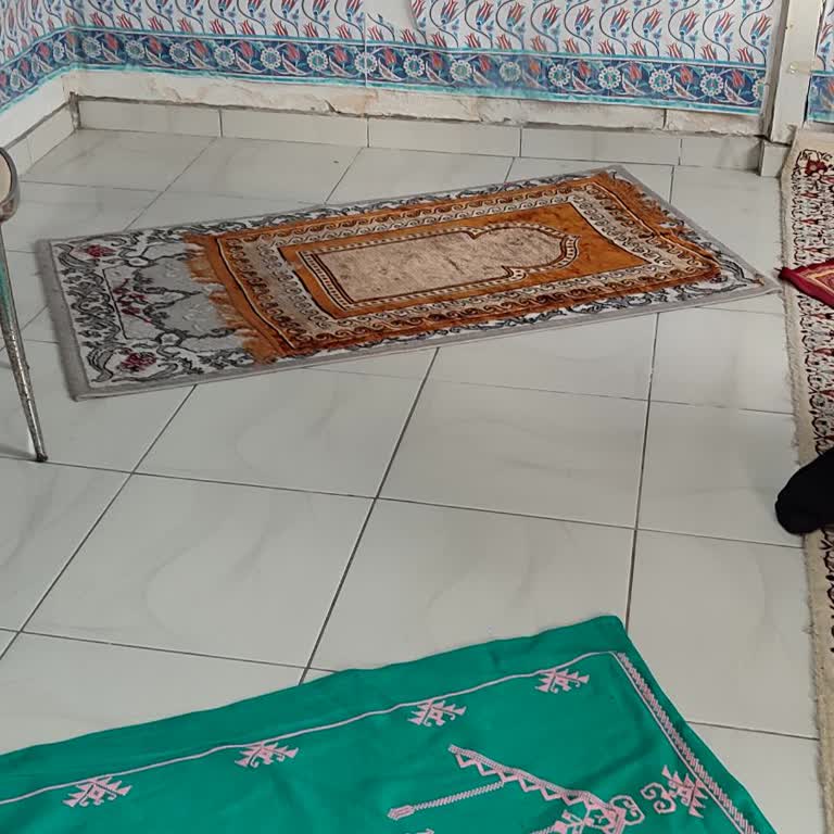 Mescit İçin İlgisizlik Ve Yetersiz İmkanlar