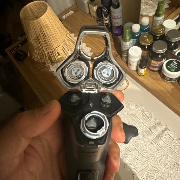 Philips 5000 Serisi Tıraş Makinesi Başlık Sorunu