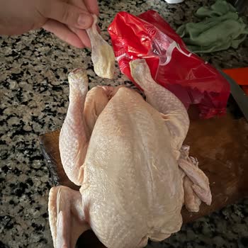 Lezita Ürünlerinde Beklenmedik Kemik Parçası Şoku