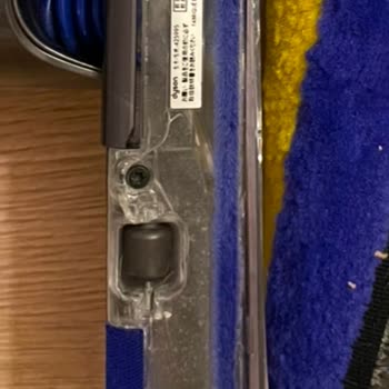 Dyson V15 Detect Süpürgemin Onarım Sürecinde Yaşadığım Büyük Hayal Kırıklığı