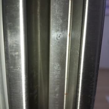 Buzdolabı Kapak Soyulması Ve Paslanma Sorunu