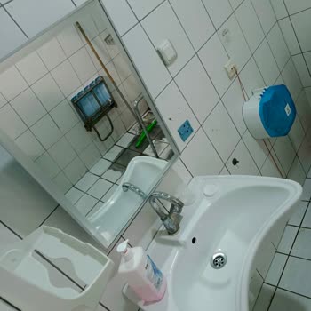 Pis Odalar Ve Yetersiz Hizmetle Hayal Kırıklığı