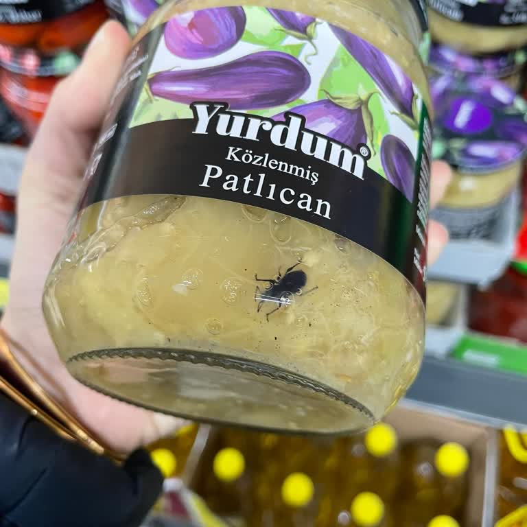 Konserve İçinde Böcek Şoku