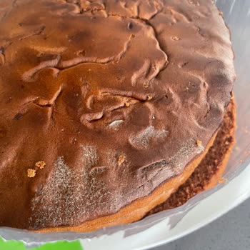 Küflü Pastaban Şoku: UNO Ve Çağdaş'tan Açıklama Bekliyorum