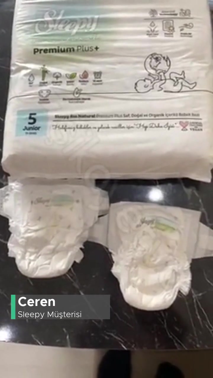 Sleepy Bio Natural Bebek Bezi İncelmiş Ve Bozulmuş! videonun kapak resmi