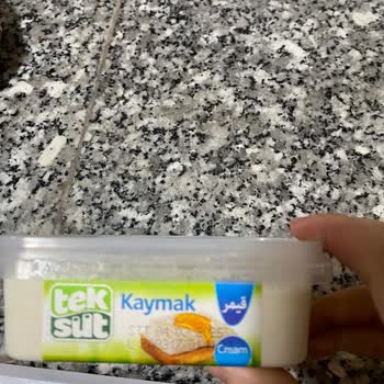 Teksüt Kaymakta Son Kullanma Tarihi Geçmeden Küf Şoku