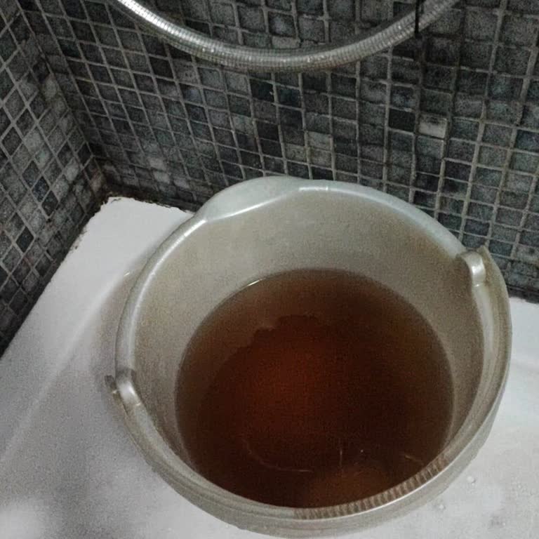 Bakırköy'de Kirli Su Sorunu Acil Çözüm Bekliyor