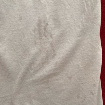 Makine Yağ Lekeleri Ve Renk Bozulması Sorunu