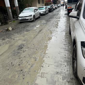 İSKİ Çalışmaları Nedeniyle Avcılar'da Yaşam Durma Noktasında