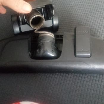 Süpürgenin Hortum Ve Başlık Sorunu