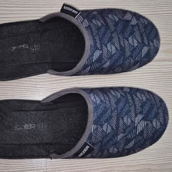 Gezer Terliklerde Hayal Kırıklığı: 2 Haftada Parçalanan Tabanlar