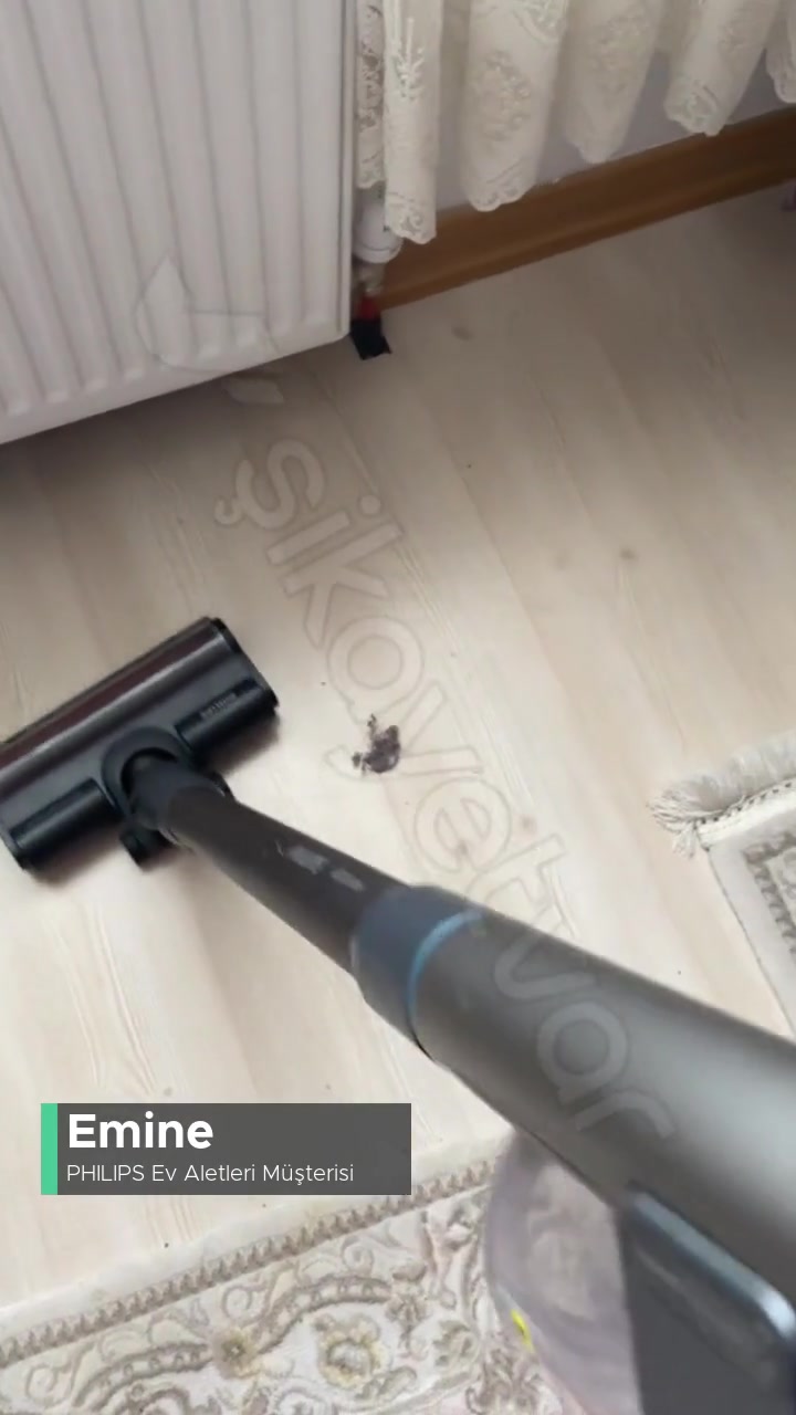 Philips 8000 Dikey Süpürge Çekim Gücü! videonun kapak resmi