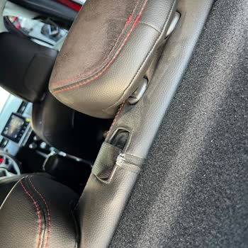 Kötü Hizmet: İzmir Hilltown Oto Yıkama'da Hayal Kırıklığı