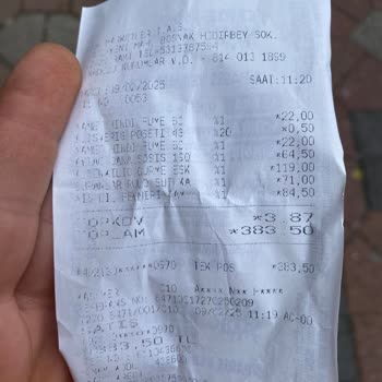 Hijyen Sorunu: Altınkılıç Gurme Eski Kaşar'da Kıl Çıkması