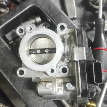 Renault Clio'da Kronik Gaz Kelebeği Sorunu