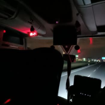 Buzlu Otobüsle Yolculukta Geç Kalma Ve Sigara Sorunu