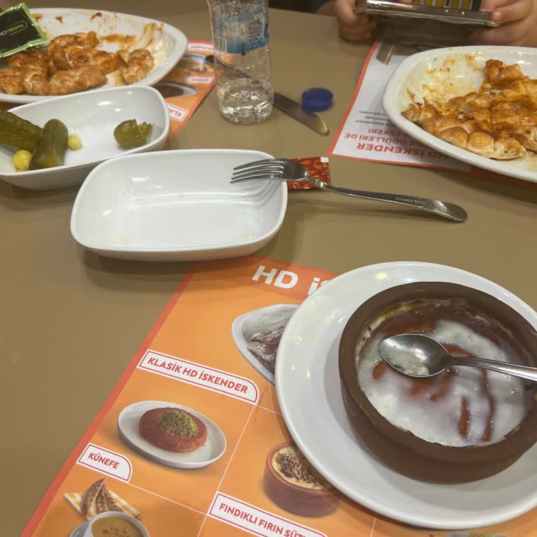 HD İskender'de Uzun Bekleyiş Ve Hayal Kırıklığı