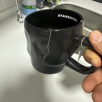 Starbucks Kupa Patlaması: Hem Yanık Hem Hayal Kırıklığı