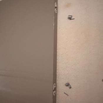 Güvenlik Sorunu: Dayanıksız Masa Kazası