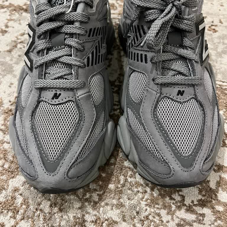 Vakkorama'dan Aldığım New Balance 9060 Sahte Mi?