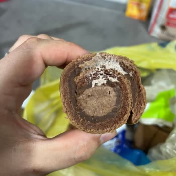 Ekmekçi Gurme Bayat ve Kalitesiz Ürün Satışı