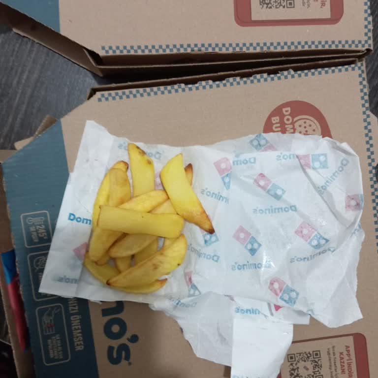 Pizza Siparişi Hayal Kırıklığı: Eksik Malzeme Ve Kalitesiz Hizmet